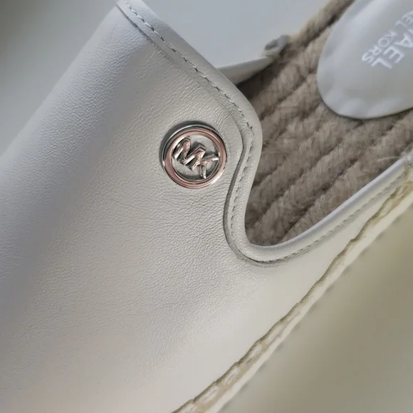 MICHAEL KORS WOMEN EMILIA SLIDE LEATHER white - Picture 4 of 9